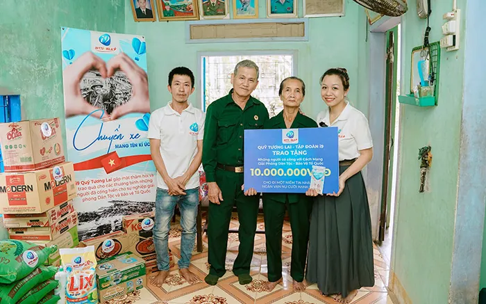 Banner giới thiệu cá cược thể thao qq88 okvip với các môn thể thao phổ biến như bóng đá, bóng rổ, quần vợt và logo qq88 okvip, thể hiện sự sôi động và chuyên nghiệp của nền tảng cá cược trực tuyến hàng đầu Việt Nam.